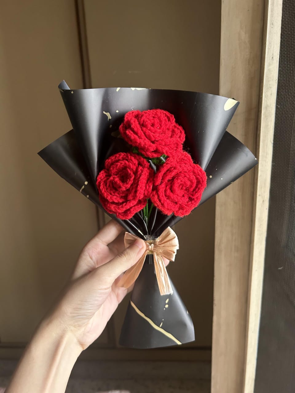 HANDMADE ROSE CROCHET